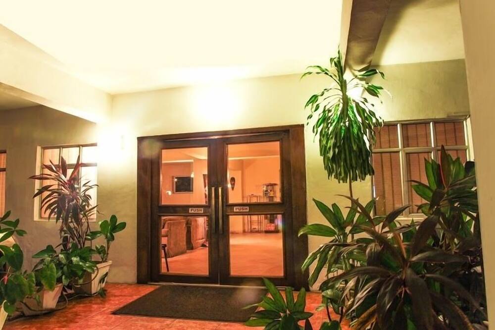 Golden Gate Hotel