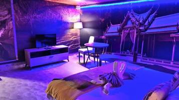 Double Room, 1 Queen Bed