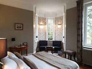 Tweepersoonskamer, uitzicht op tuin (Harmonie) | Lakens van Egyptisch katoen, luxe beddengoed, Tempur Pedic-bedden