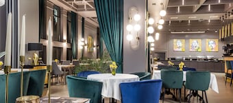 City Park Hotel