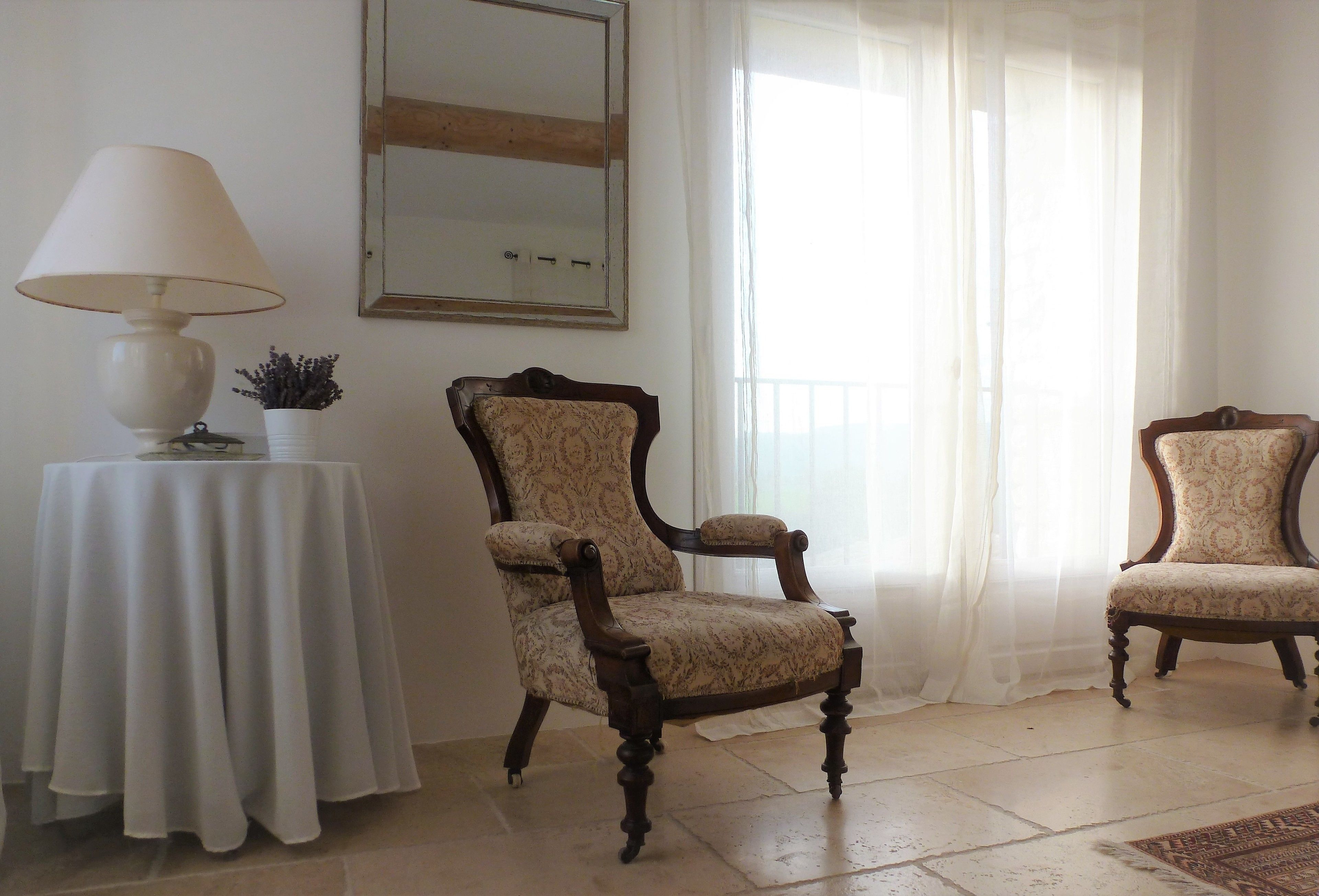 Chambre Panoramique, 1 grand lit, vue piscine | Literie de qualité supérieure, surmatelas