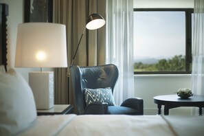 Premium bedding, down duvets, minibar, in-room safe - Hotel Camiral - The Leading Hotels of the World (Caldes de Malavella)