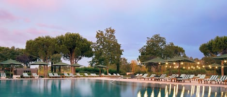 AuĂenpool, Cabañas (kostenlos), LiegestĂŒhle