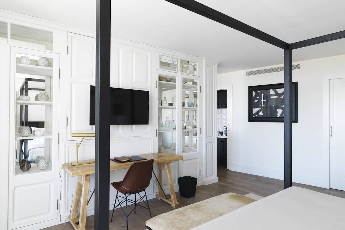 1 chambre, literie de qualité supérieure, couette en duvet d'oie