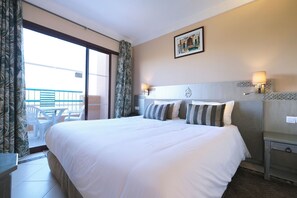 Minibar, decoración individual, cortinas opacas y wifi gratis