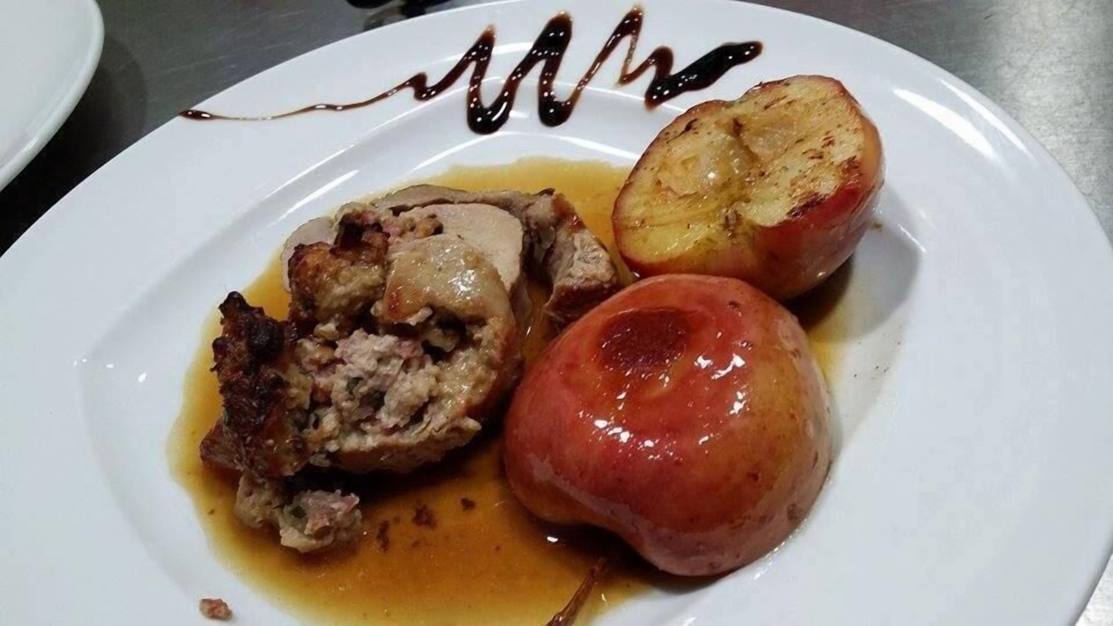 lunch and dinner served, regional cuisine