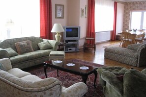Superior Apartment | Living room