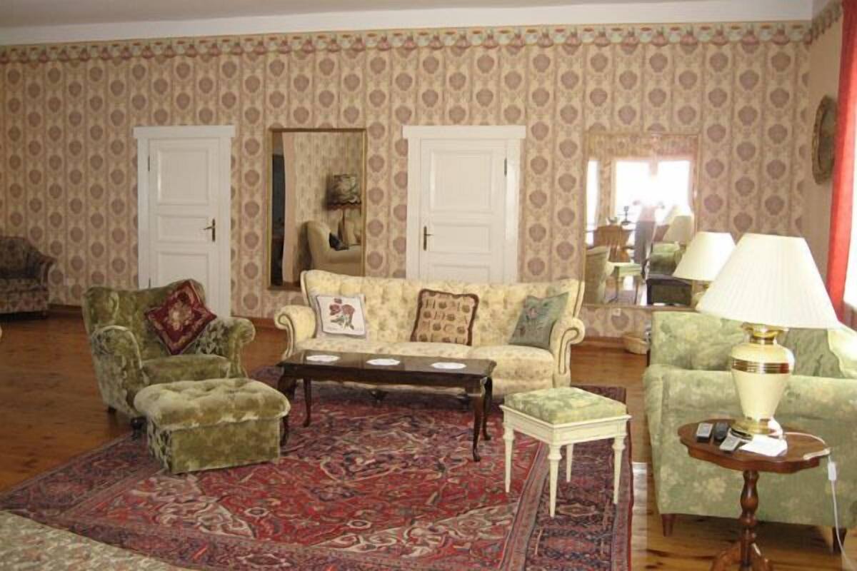 Triple Room | Living area