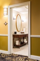 Ducha, artículos de tocador de diseñador, secador de pelo, toallas