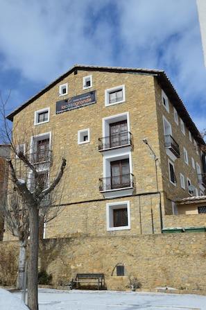 Exterior - Hostal La Casa Grande (Nogueruelas)