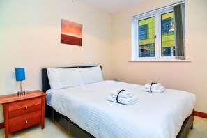 Business Apartment, 2 Bedrooms | 2 bedrooms, Egyptian cotton sheets, iron/ironing board, free WiFi - Apartment Wharf – Cuba Street (London)