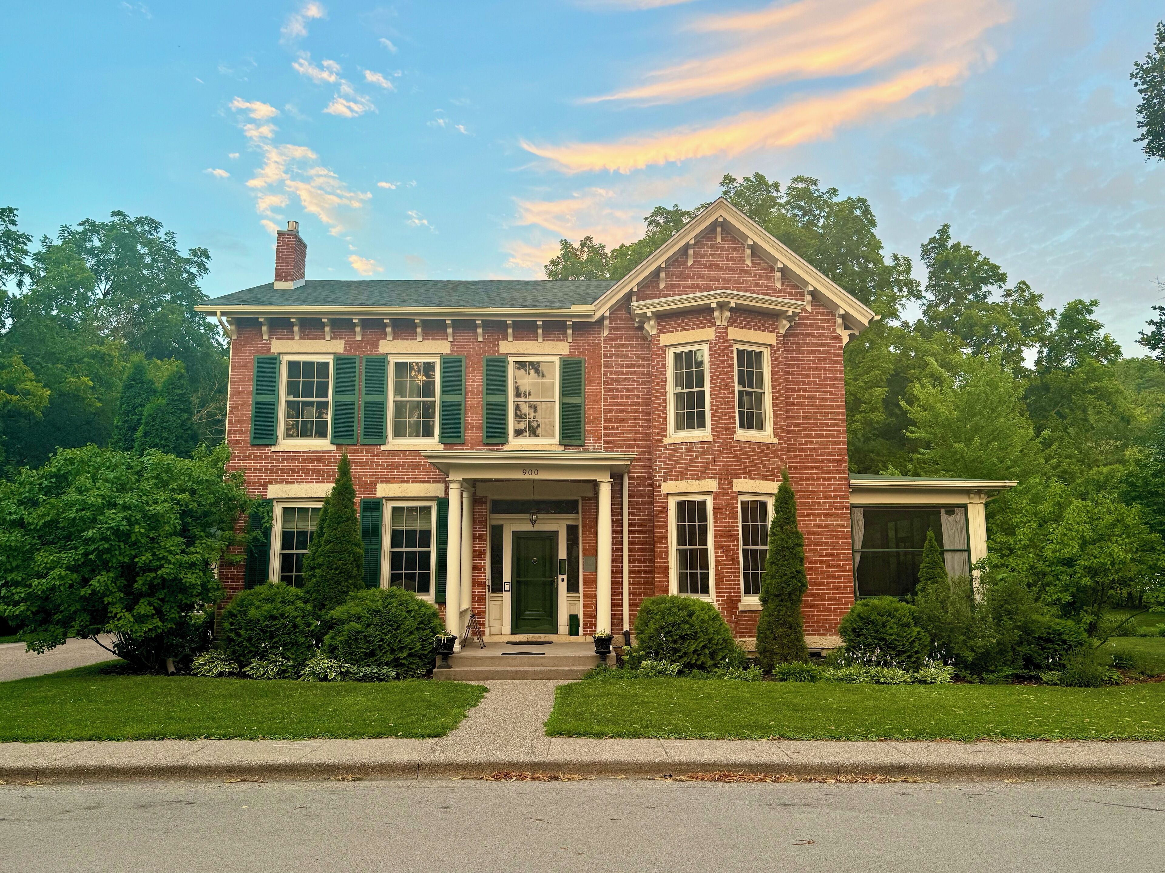 Fachada de la propiedad