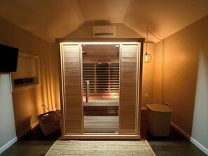 Sauna - Aldrich Guest House (Galena)