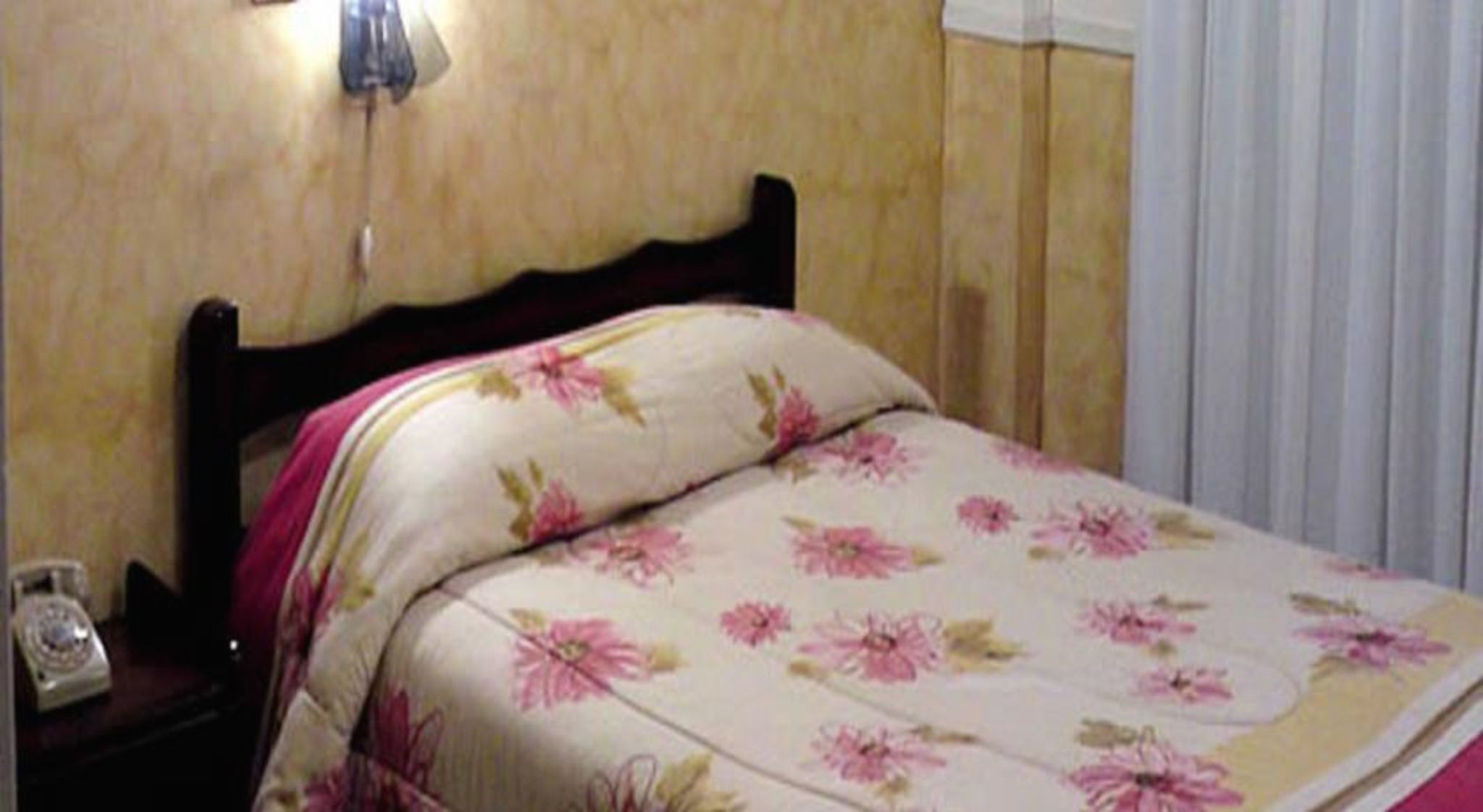 Coffres-forts dans les chambres, Wi-Fi gratuit