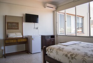 Coffres-forts dans les chambres, Wi-Fi gratuit