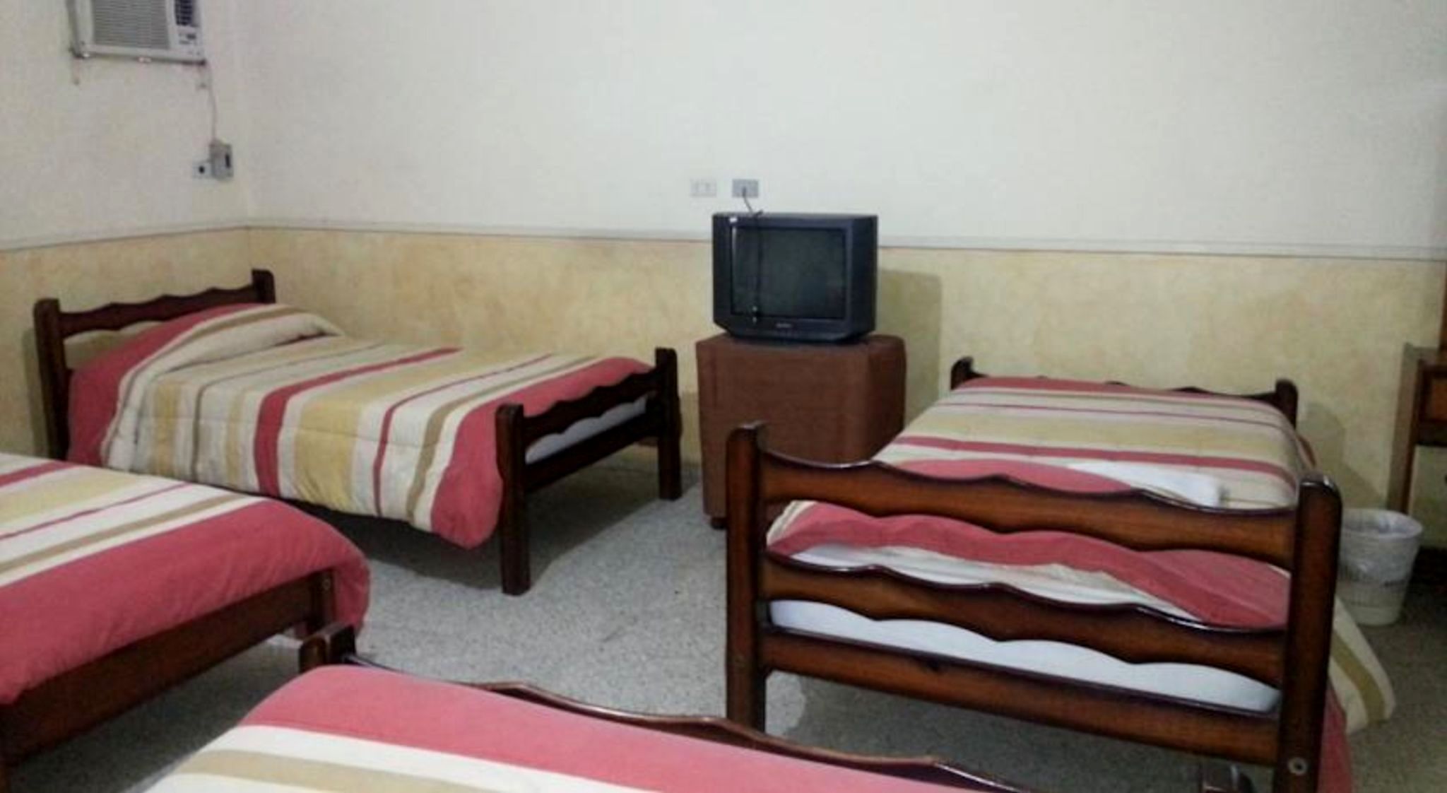 Coffres-forts dans les chambres, Wi-Fi gratuit