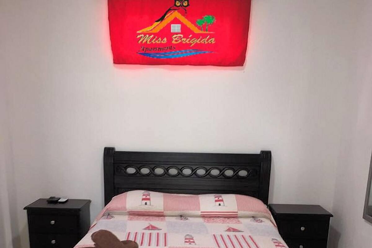 Apartamento 22 | Unika möbler, extrasängar, wi-fi och sängkläder