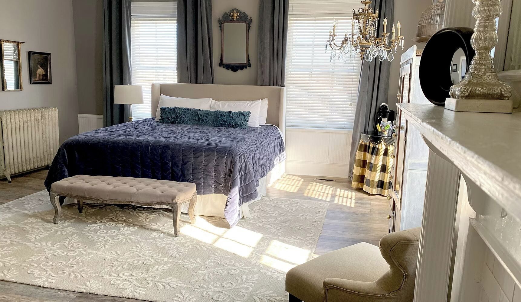 Deluxe Room, 1 King Bed | Premium bedding, individually decorated, individually furnished