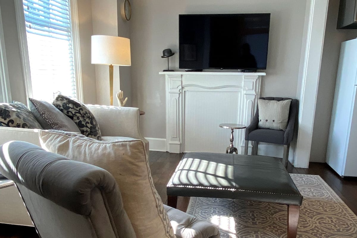 Zimmer, 2 Queen-Betten (The Laura) | Wohnbereich