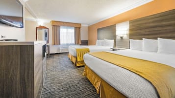 Rom – standard, 2 queensize-senger | Skrivebord, strykejern/-brett, wi-fi (inkludert) og sengetøy