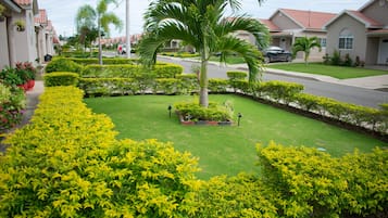 Superior-Villa, 2 Schlafzimmer, Küche, Bergblick | Aussenbereich