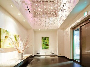 Lobby - HOTEL UNIZO Fukuoka Tenjin (Fukuoka)