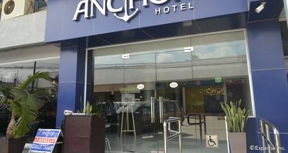 Anchor Hotel