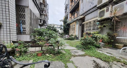 Dongshan River Left bank B&B