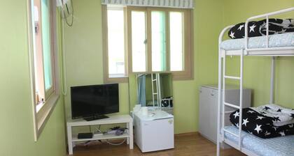 Dadam Guesthouse - Hostel