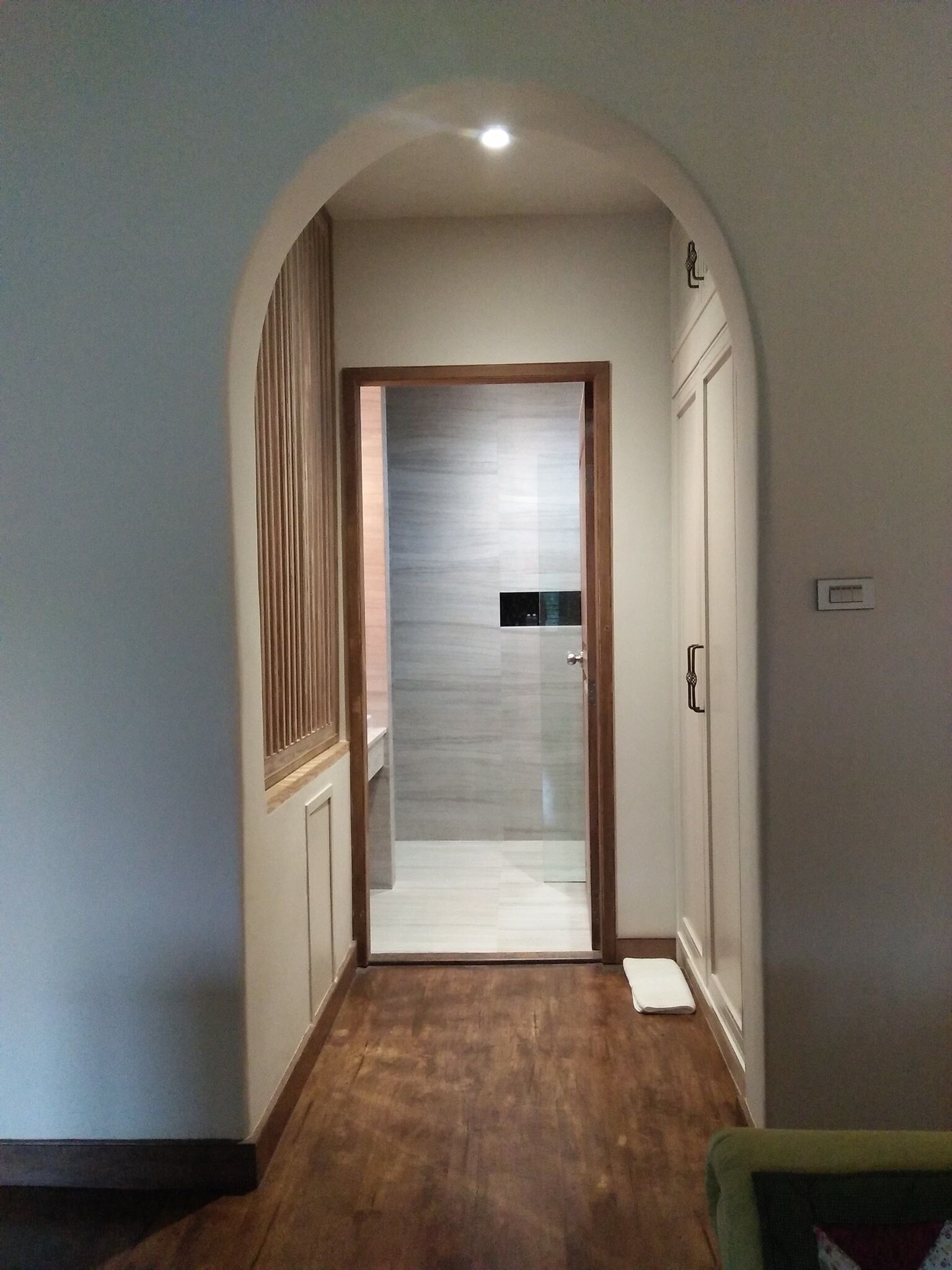 free minibar, in-room safe, blackout curtains, free wifi