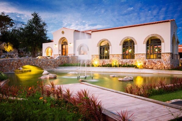 บริเวณนั่งเล่นที่ล็อบบี้