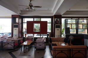 Kawasan tempat duduk lobi