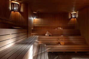 Sauna, steam room, Turkish bath/hammam, body scrubs, facials