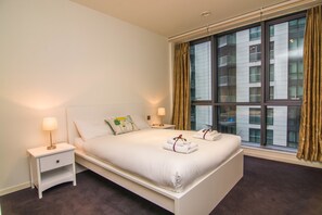 Luxury Double Room, Private Bathroom | Iron/ironing board, free WiFi