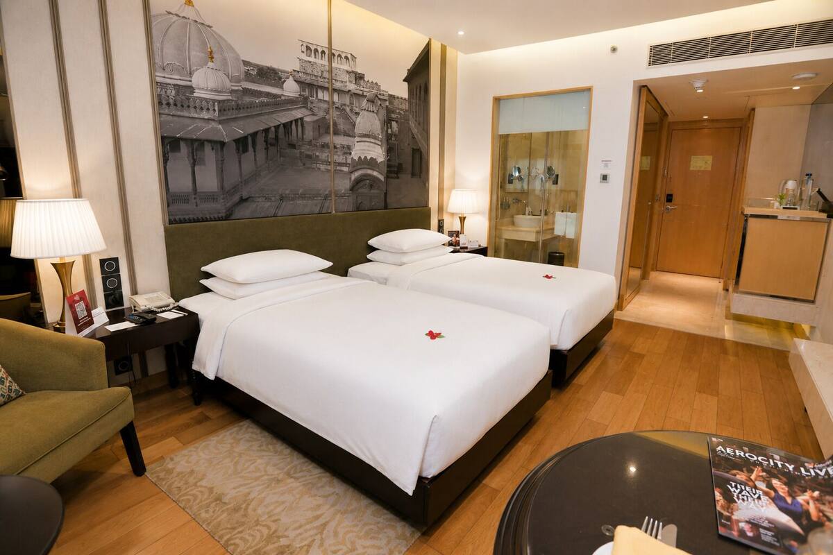Kamar Superior | Seprai katun Mesir, seprai premium, selimut bulu angsa, dan busa memori