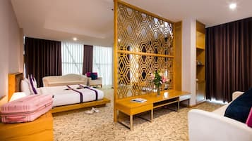 1 phòng ngủ, minibar, két bảo mật tại phòng, bàn