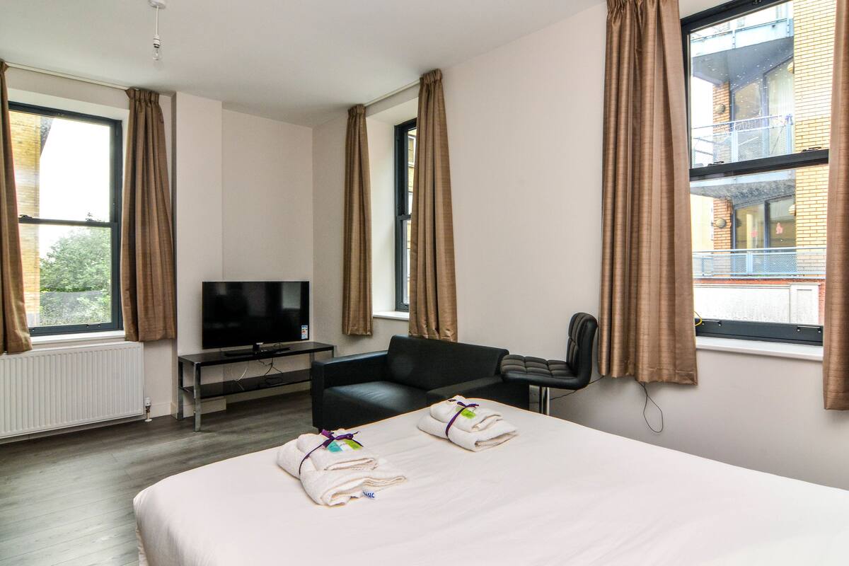 Premium-Studio, 1 Doppelbett