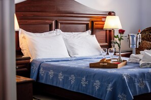 In-room safe, desk, soundproofing, iron/ironing board