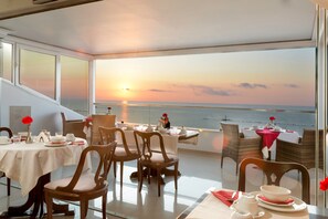 Daily buffet breakfast (EUR 10 per person)