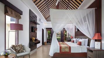 Villa, 1 Bedroom, Private Pool | Minibar, in-room safe, desk, laptop workspace