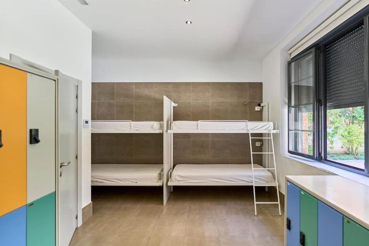 Quadruple Room, Non Smoking, Shared Bathroom | 1 bedroom, desk, blackout drapes, soundproofing
