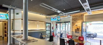 The Book Factory Hostel by gaiarooms