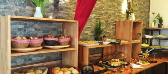 โรงแรมลันด์กาสโธฟ ซอนเนอ