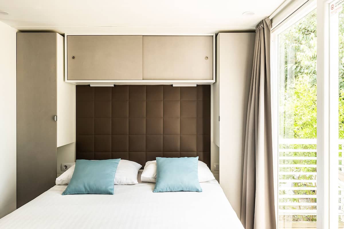 Superior Two-Bedroom Camping Home 4+2 | Gratis Wi-Fi, sengetøj