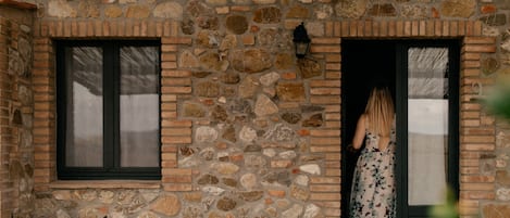 Superior Double Room, 1 Queen Bed, Valley View (Superior) | Premium bedding, minibar, in-room safe, desk