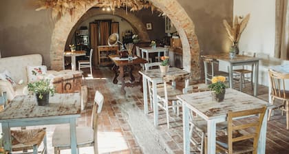 Locanda In Tuscany