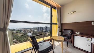 J - Double | 1 bedroom, soundproofing, WiFi (free)