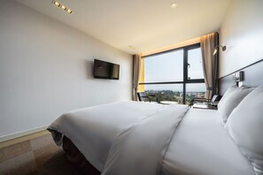 J - Double | 1 bedroom, soundproofing, free WiFi - Sunrise Hotel Jungmun (Seogwipo)