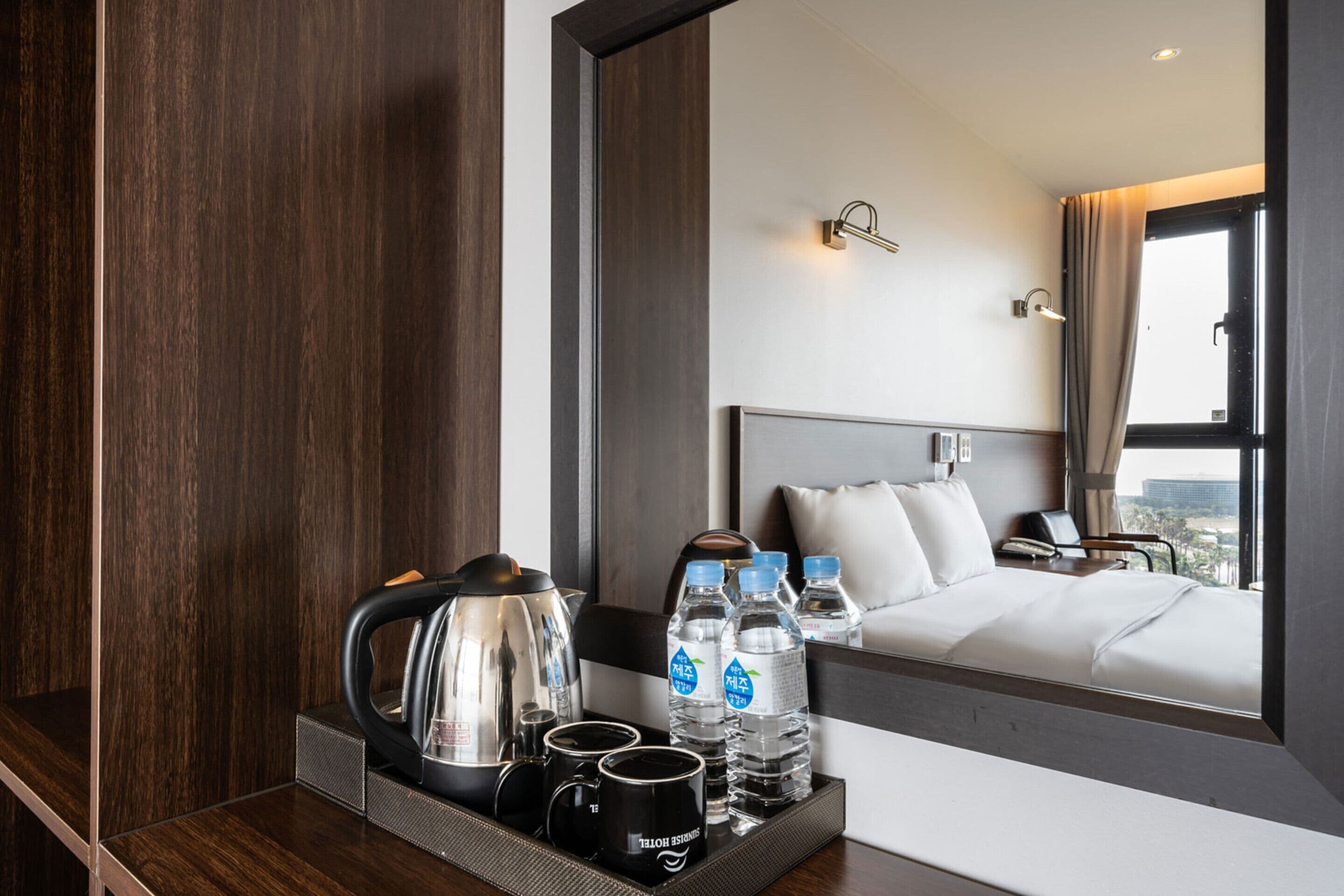 j - double | 1 bedroom, soundproofing, free wifi