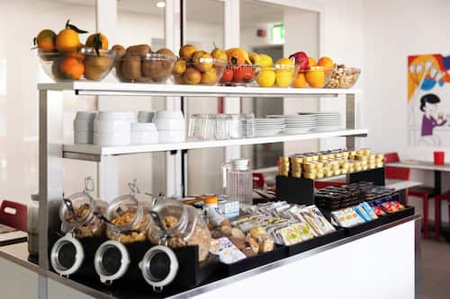 Daily buffet breakfast for a fee